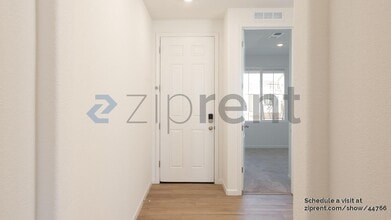 Building Photo - 1110 Carson River Ct