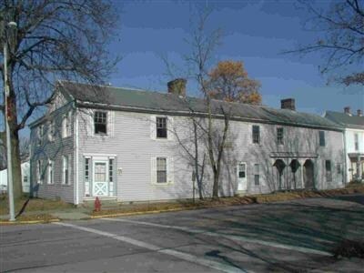 Primary Photo - 72 Main St