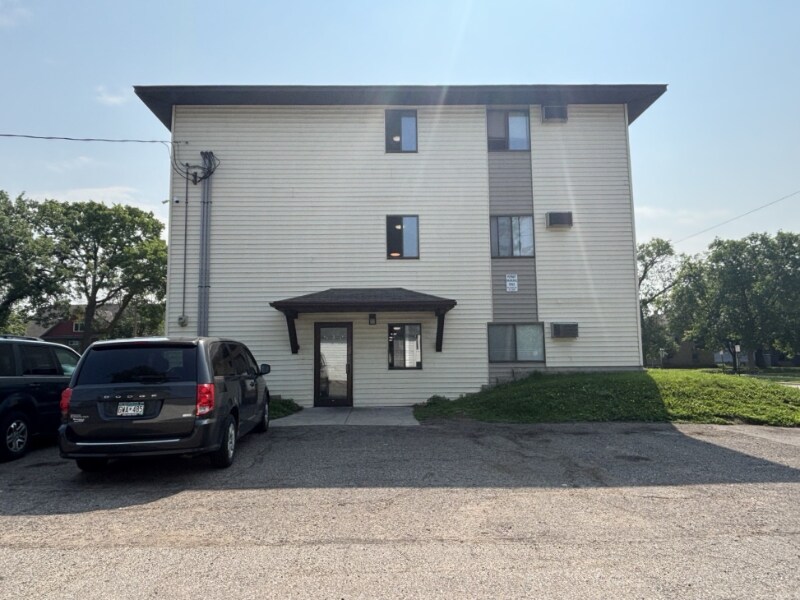 Foto del edificio - 527 8th Ave S