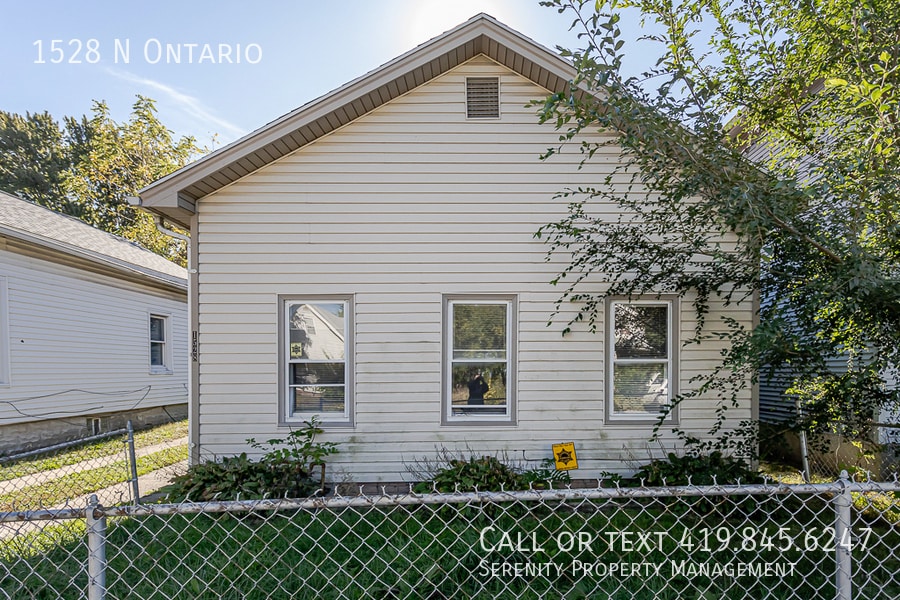 Foto principal - 1528 N Ontario-