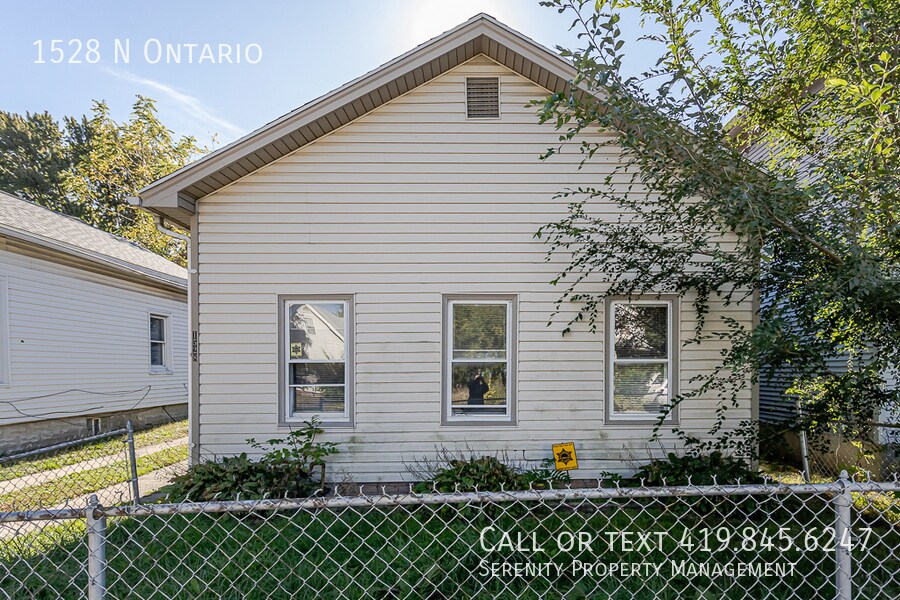 Primary Photo - 1528 N Ontario-