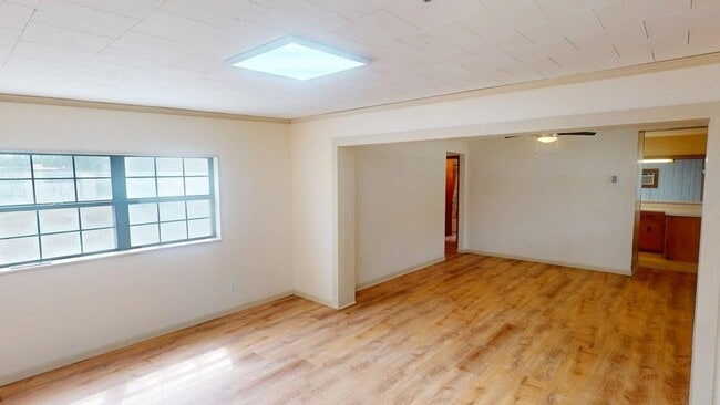 Foto del edificio - 118 Bellamy Cir