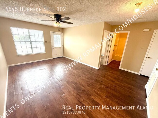 Building Photo - 4545 Hoeneke Dr