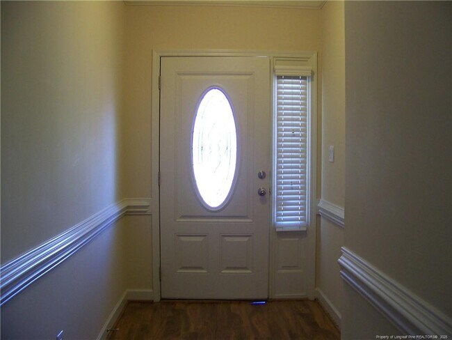 Foto del edificio - 1134 Braybrooke Pl