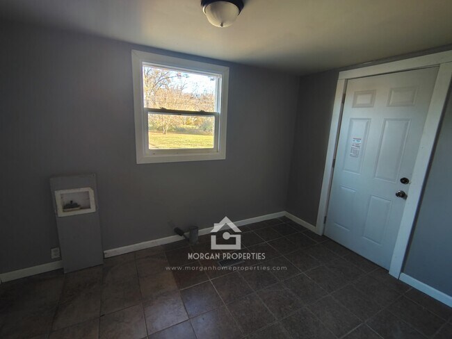 Foto del edificio - 2104 Drexel Dr