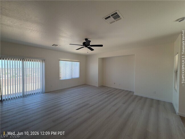 Foto del edificio - 2388 Rue Bienville Way