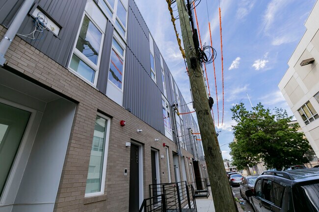 Foto del edificio - 1234 Lecount St