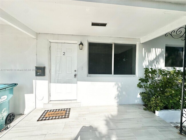 Foto del edificio - 1497 NE 118th Terrace