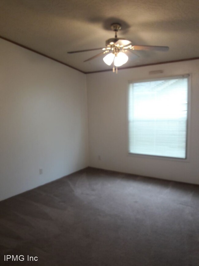 Building Photo - 3 br, 2 bath House - 301 Archie Street