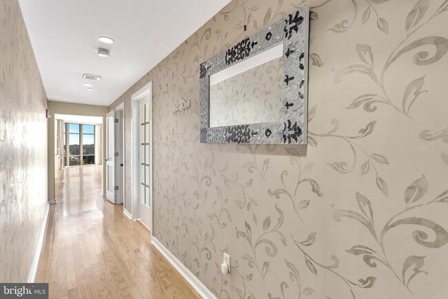 Foto del edificio - 20 Livingston Ave
