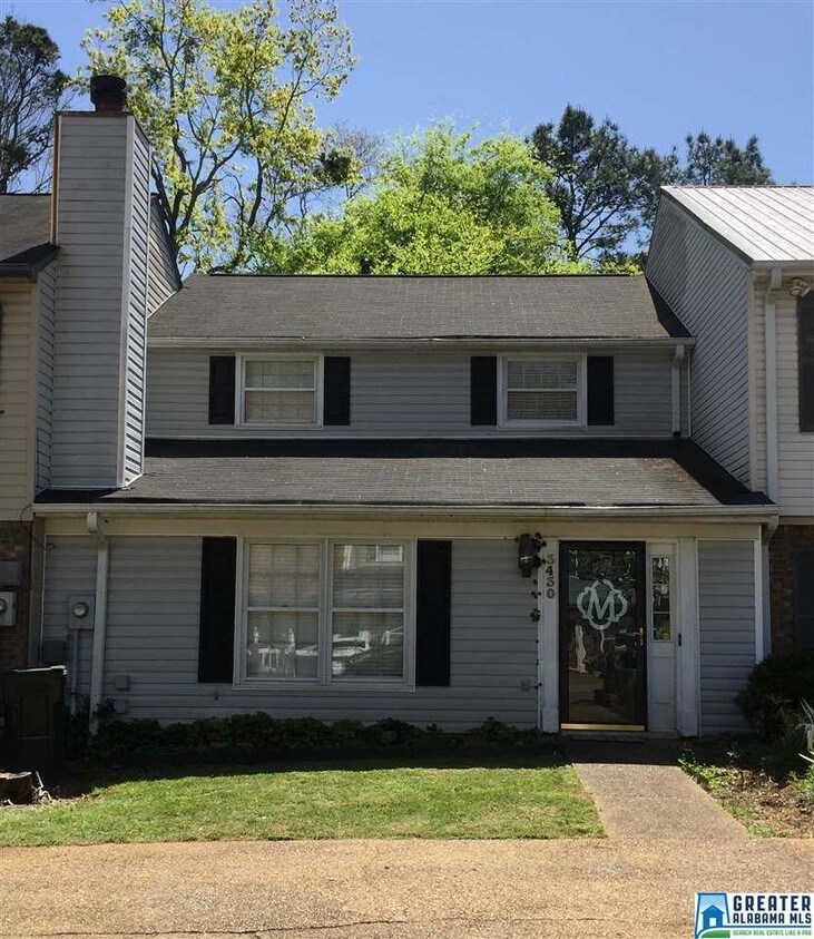 3430 Wildewood Dr, Pelham, AL 35124 Townhouse for Rent in Pelham, AL