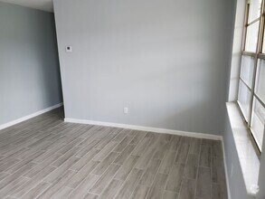 Building Photo - 25 Andora St