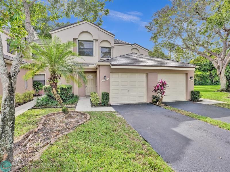 102 NW 98th Terrace, Plantation, FL 33324 Townhome Rentals in Plantation FL