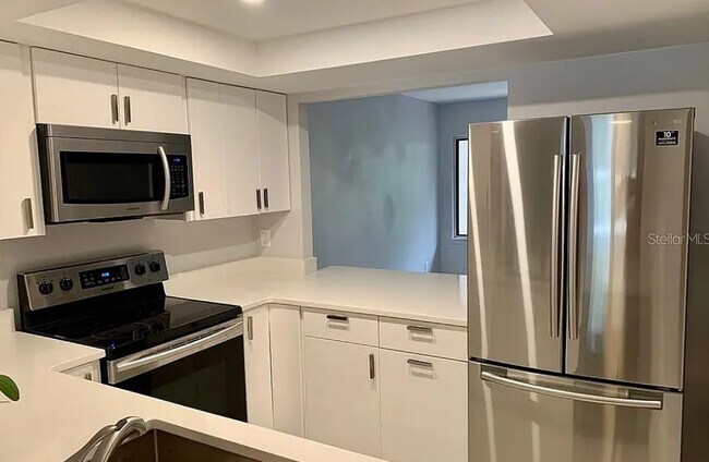 Foto del edificio - 906 Sunridge Dr