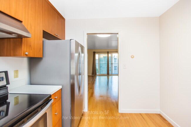 Foto del edificio - 731 19th Ave