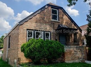 Primary Photo - 548 E 103rd St