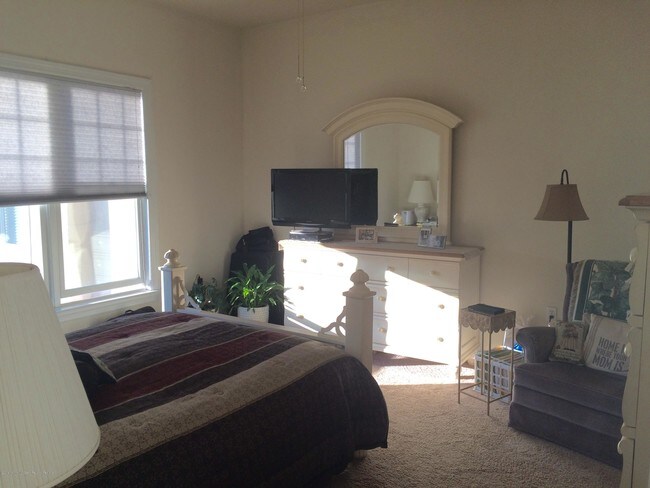 Building Photo - 2406 Xanadu Lane