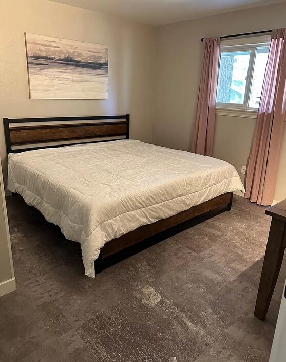 Foto principal - 1742 Twin Lakes Rd