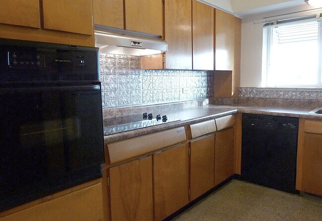 Foto del edificio - 3720 Yukon Ct