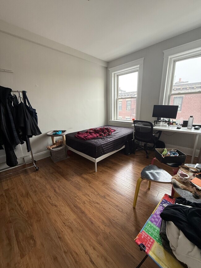 Foto del edificio - 1185 Commonwealth Ave