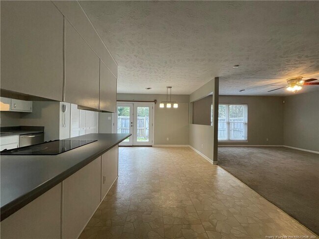 Building Photo - 6518 Grist Mill Rd