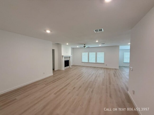 Building Photo - 10511 Bangor Ave