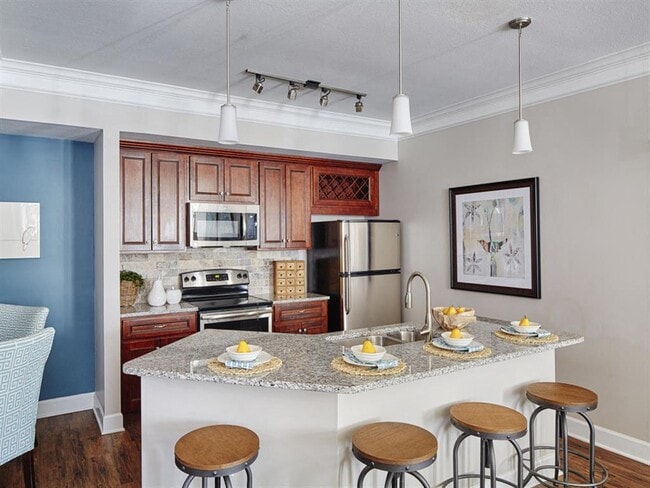 Building Photo - Villa Milano Apartments and Villas