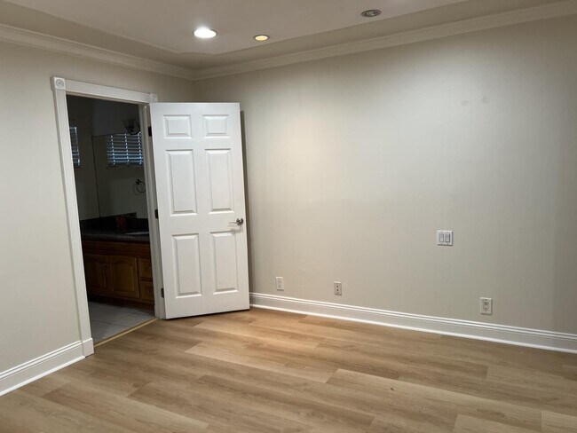 Foto del edificio - 1504 McCoy Ave
