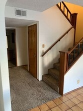 Building Photo - 255-257 Evergreen Ave