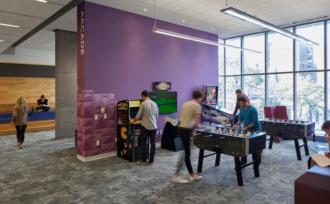 Arcades Lounge - CampusOne Student Residences
