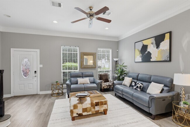 Foto del edificio - 9003 Bayview Cove Dr