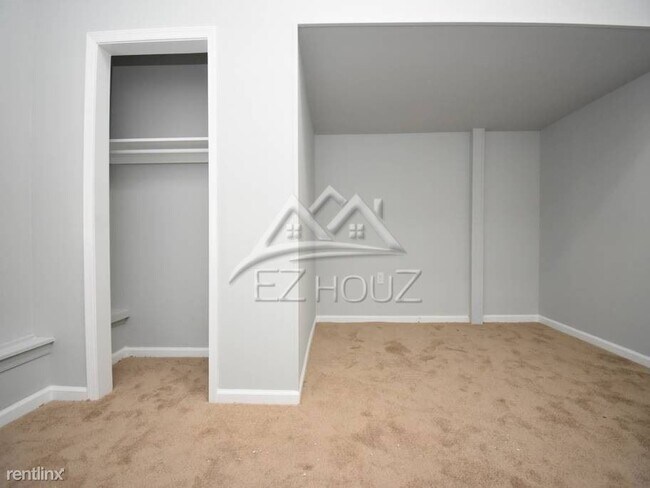 Building Photo - 2415 Greenmount Ave