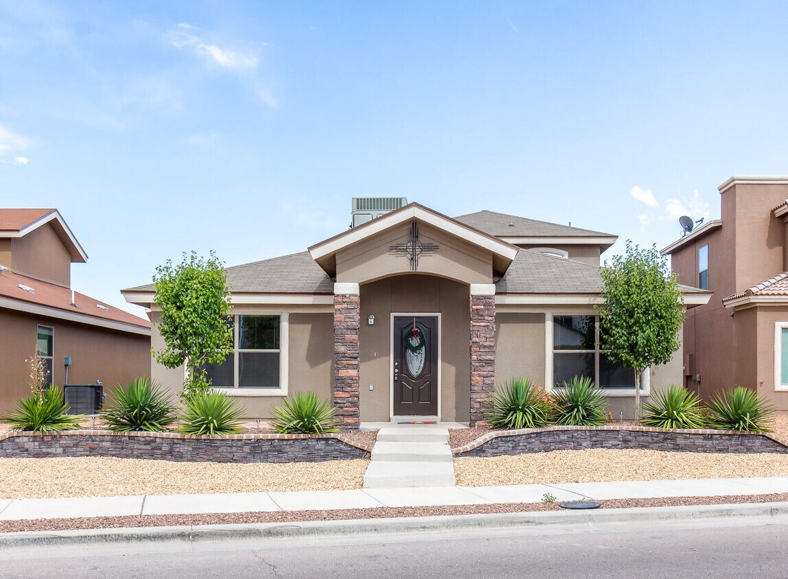 Foto principal - 4032 Hueco Valley Dr