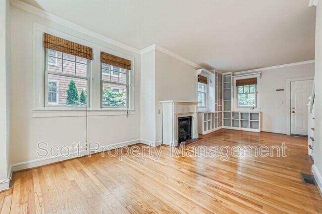Foto del edificio - 6508 Banbury Rd