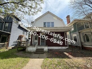Building Photo - 911 W Creighton Ave