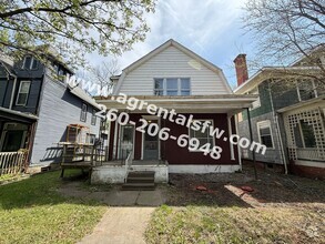Building Photo - 911 W Creighton Ave