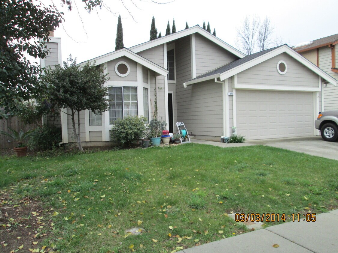 Foto principal - 272 Newport Cir