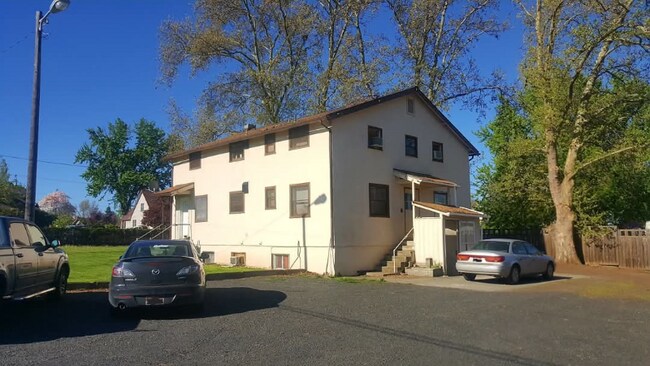 Foto del edificio - 531 Linden Dr