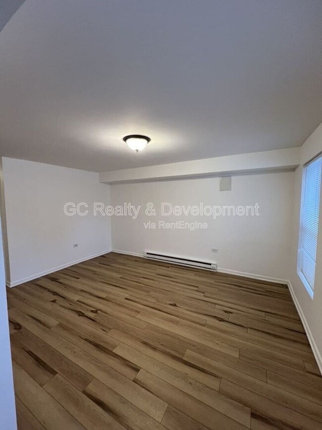 Building Photo - 915 N Monticello Ave