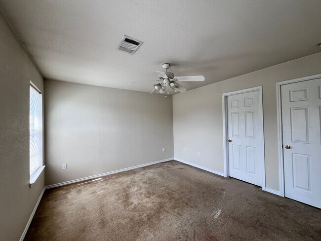 Building Photo - 3107 Yaupon Rd