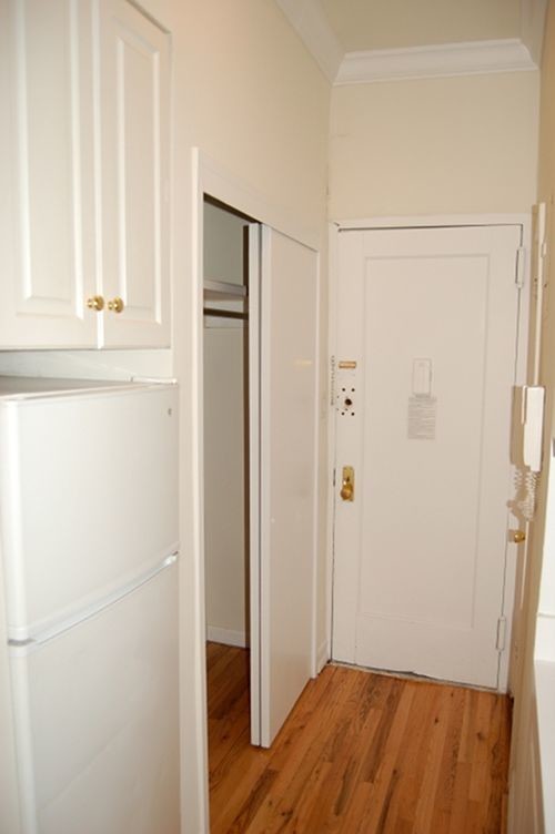 Foto del edificio - 225 E 74th St