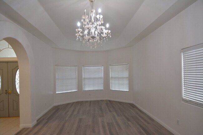 Foto del edificio - 5115 Snowdrift Ct