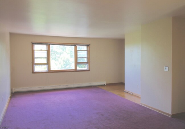 Foto del edificio - 48 Mountain Park Rd