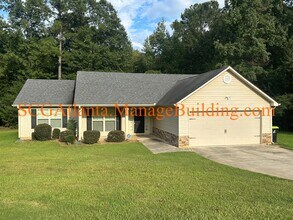 Building Photo - 635 Hope Way