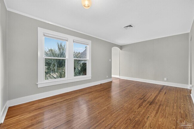 Foto del edificio - 1410 W Gregory St