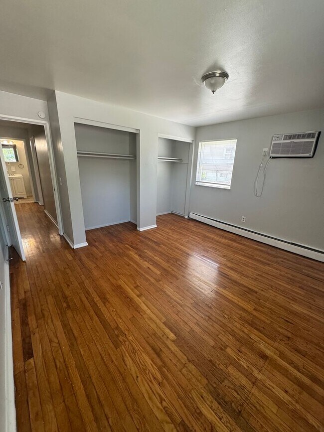 Building Photo - Montana Estates