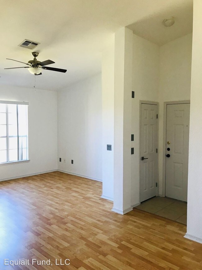 Foto del edificio - 12934 Sanctuary Cove Dr