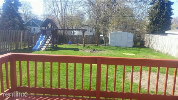 Primary Photo - 201 W Bolivar Ave