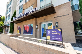 Building Photo - Yugo Greenville Uptown