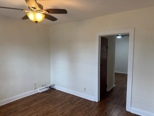 Foto del edificio - Cozy 3BR, 1BA Single Family Home 2CG